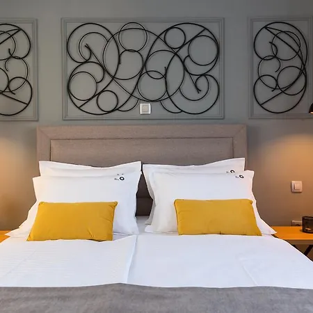 Πανσιόν The Well Luxury Ζαντάρ