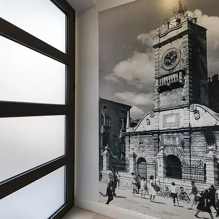 The Well Luxury Ζαντάρ